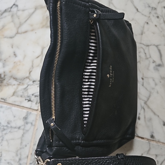 ♠️ Kate Spade Crossbody - Picture 4 of 9